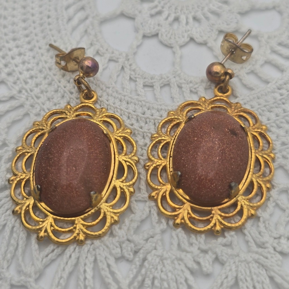 Vintage Gold Tone Sunstone Filigree Drop Earrings Oval Cabochon Dangle Post